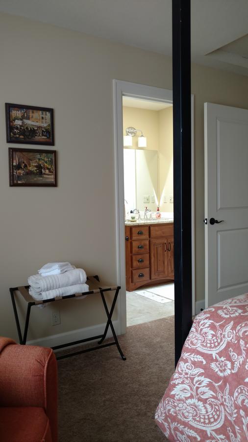 Casale Bed & Breakfast Форест Гроув Екстериор снимка